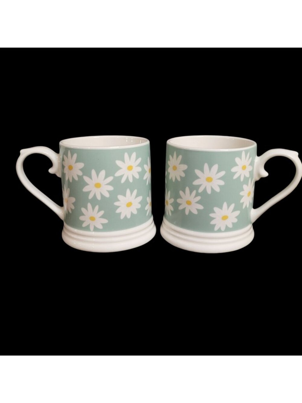 Set of 2 The English Mug Co. Ceramic Mugs Light Blue with White Daisies Flowers